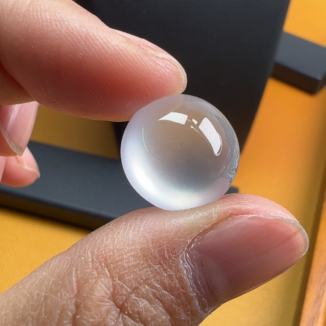 翡翠颈饰未镶嵌蛋14.3