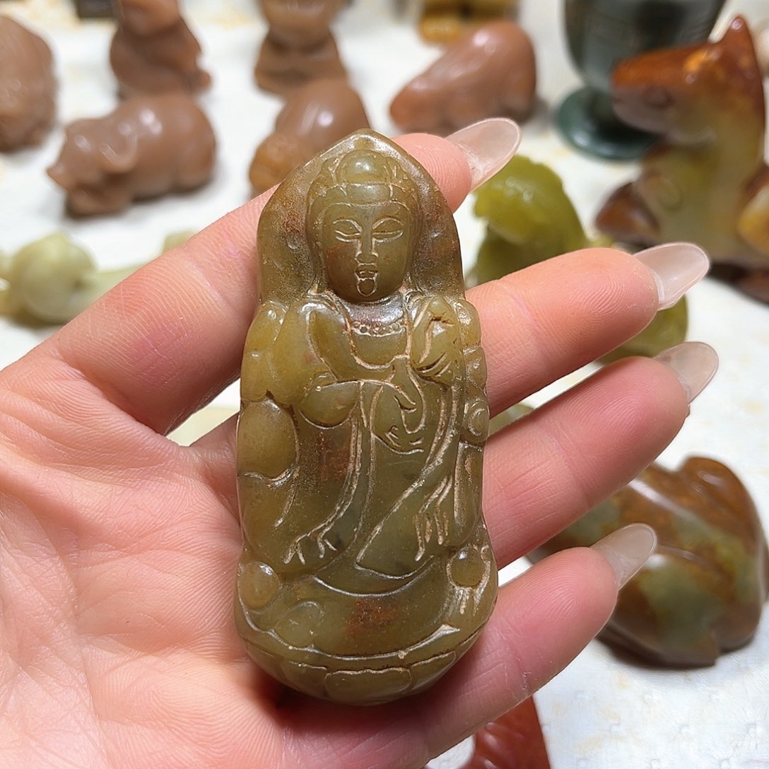 白玉菩提吊坠白玉菩提吊坠