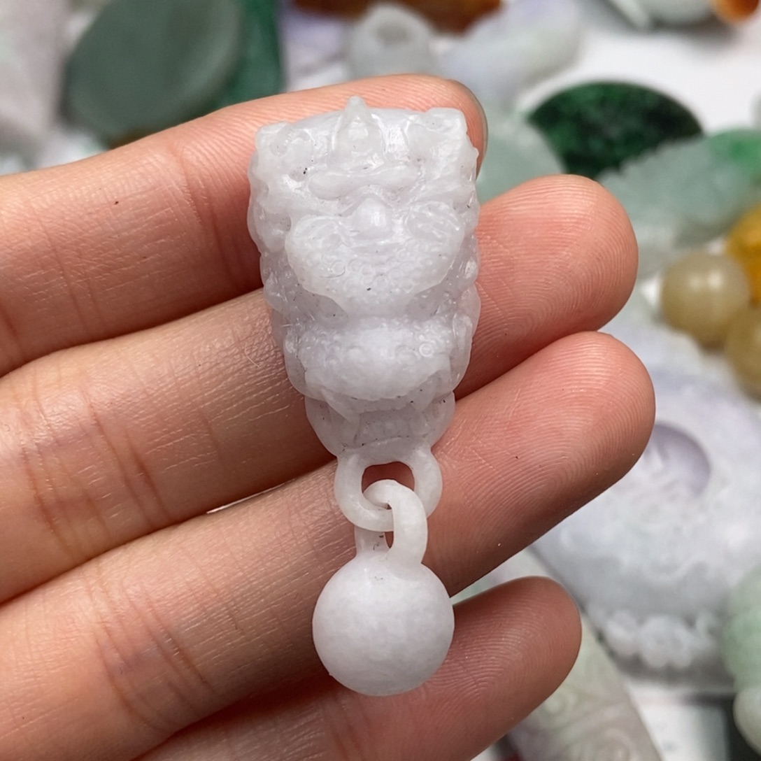 星***雨定制翡翠未镶嵌翡翠