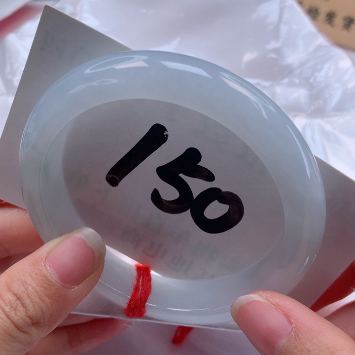 翡翠手镯未镶嵌白月光