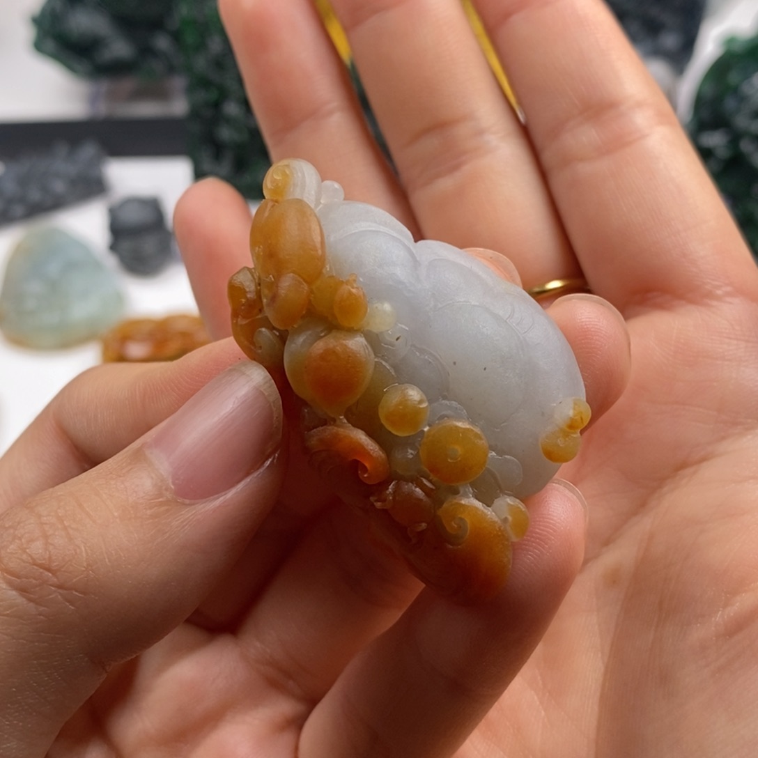 定制翡翠未镶嵌翡翠