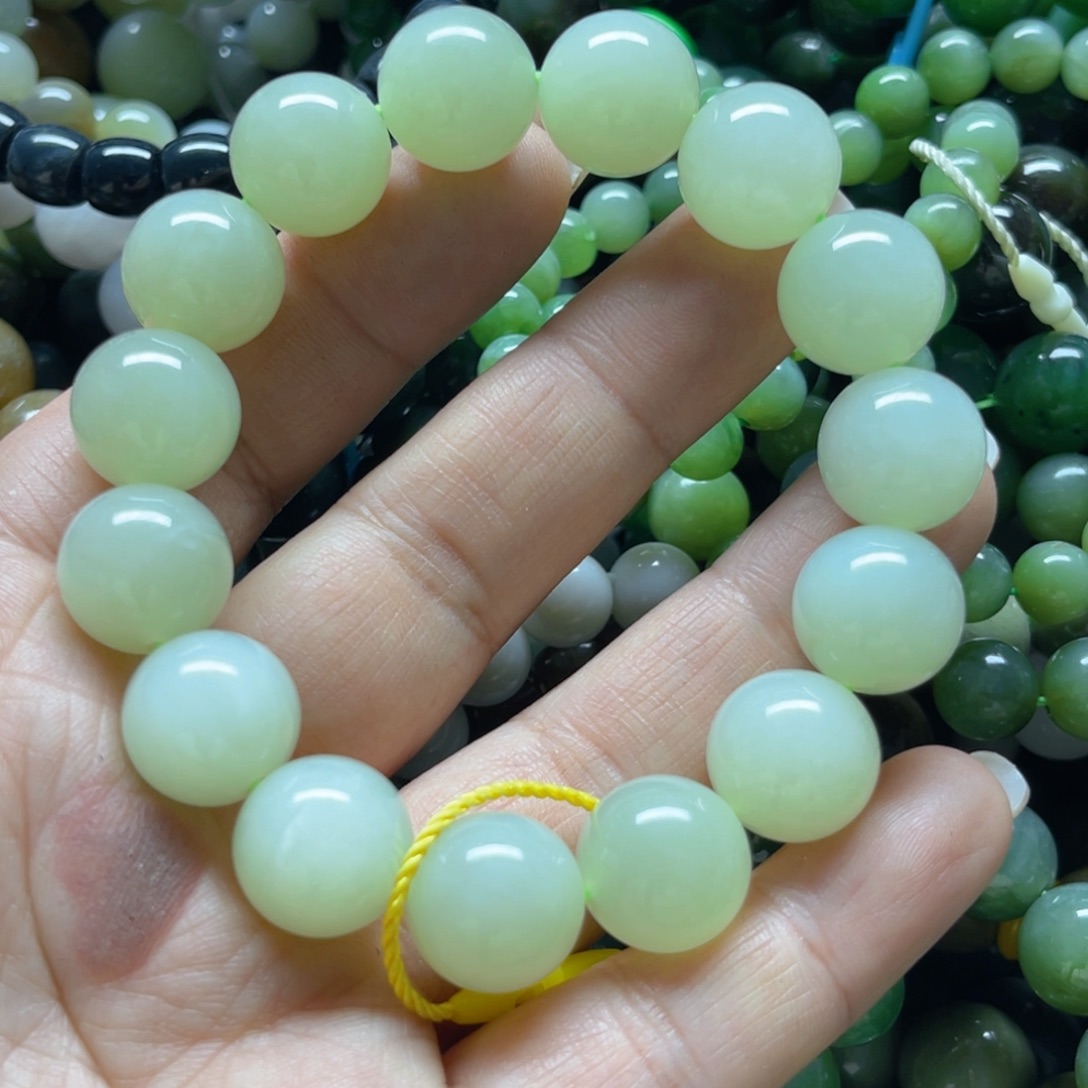 和田玉手链未镶嵌