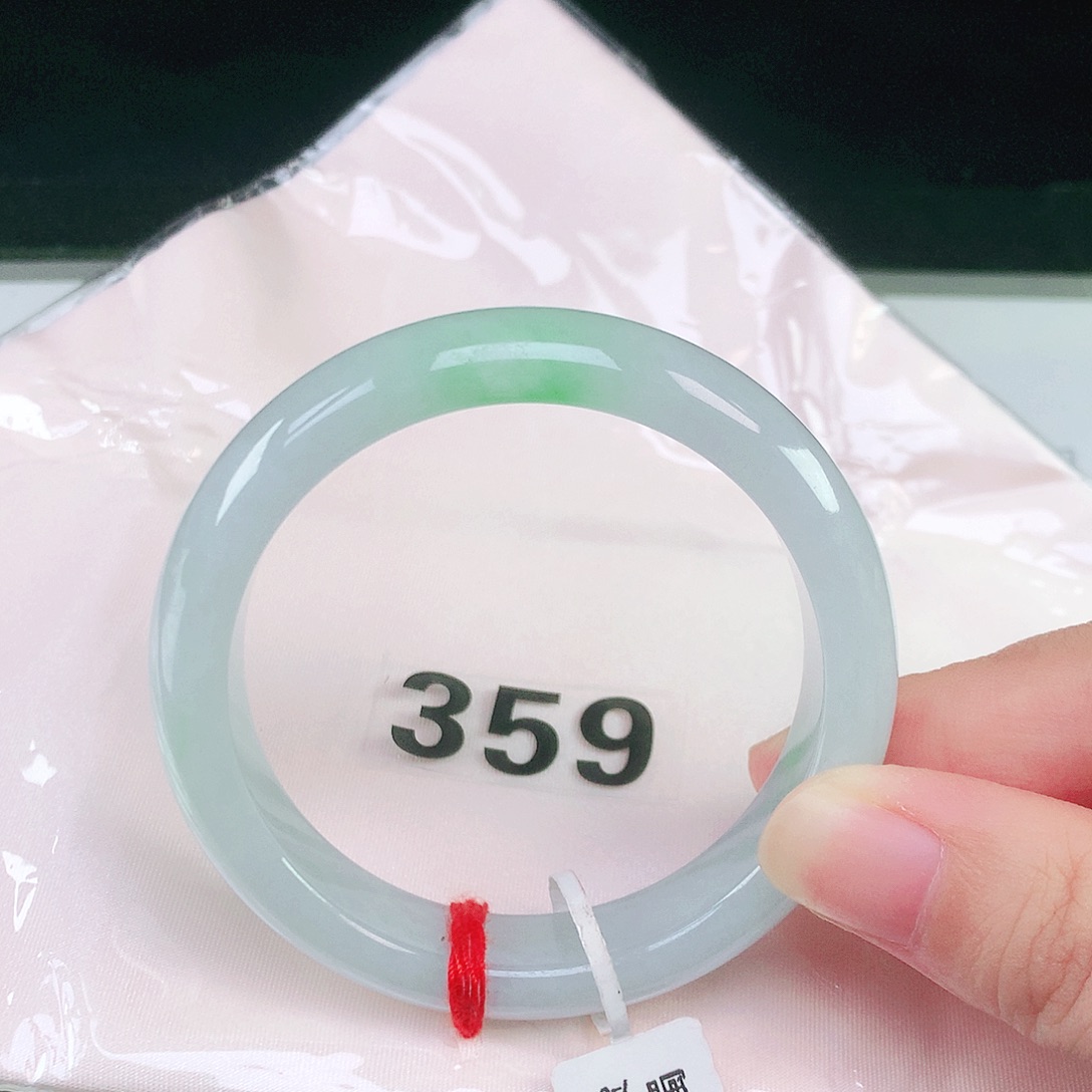 未镶嵌手镯（圆镯）翡翠翡翠手镯