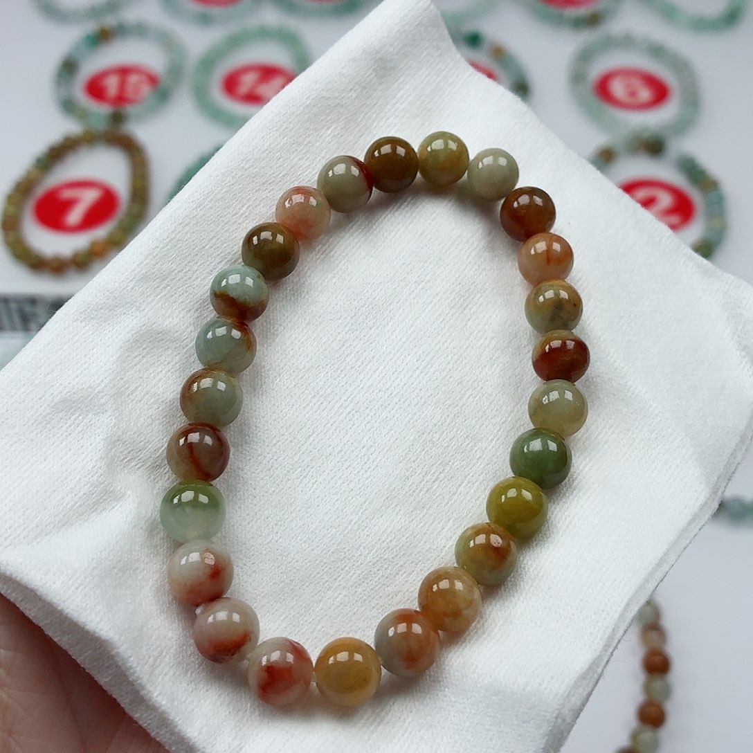 翡翠未镶嵌手链卡7.6（货中）