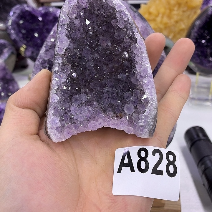 未镶嵌紫晶大型摆件（非配饰）