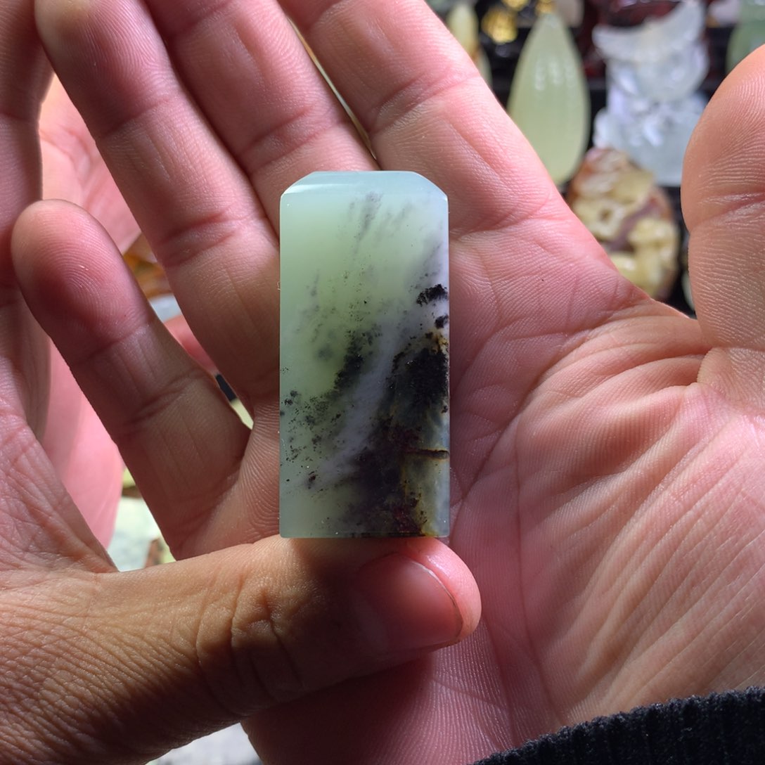 岫玉手把件未镶嵌大***汁