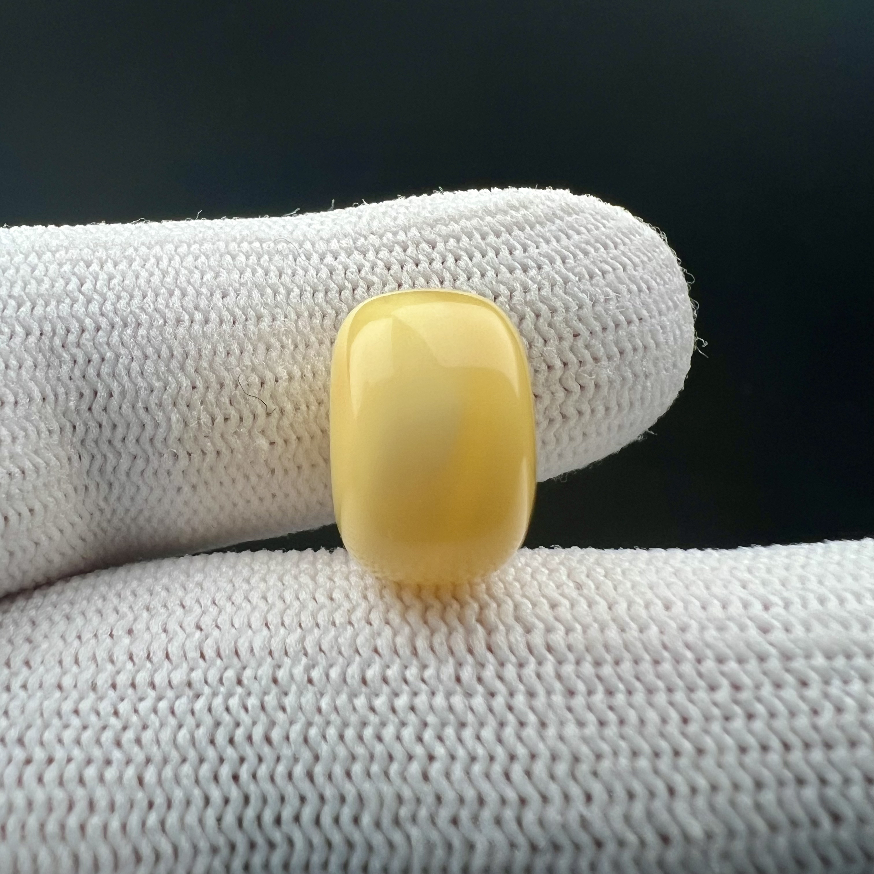 B4978天然原矿蜜蜡瑕疵特价墩子14.2*9.3mm支持复检假一罚十