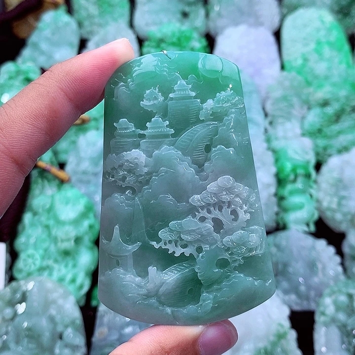 天然A货翡翠山水牌
