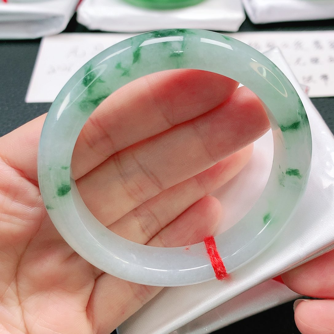 未镶嵌手镯翡翠56正