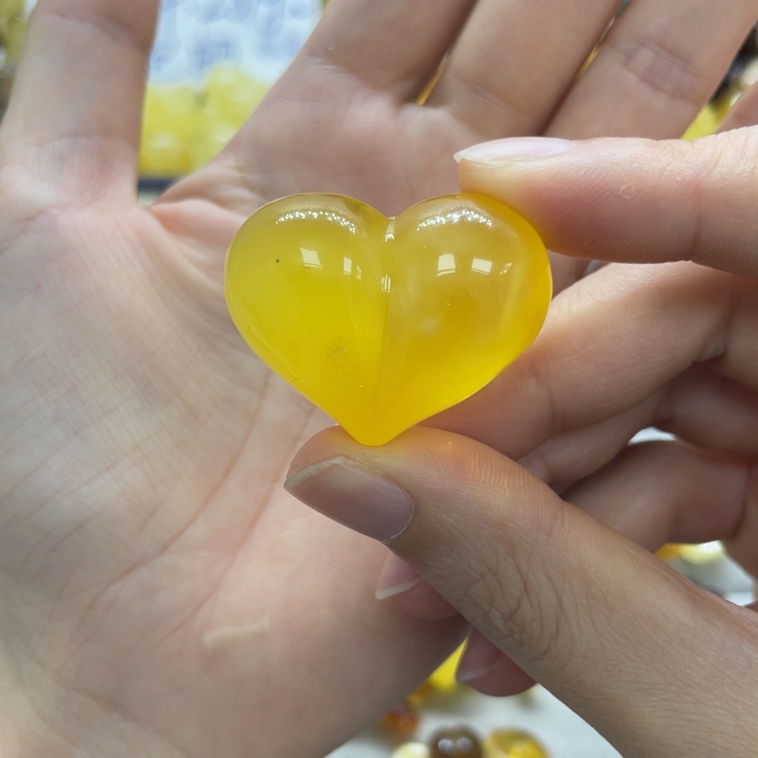 琥珀未镶嵌裸石天然琥珀