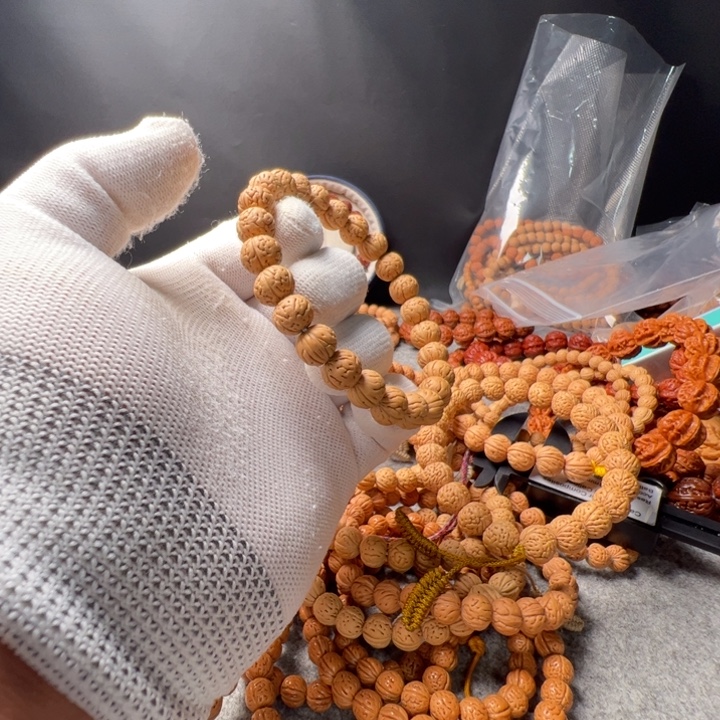 ****K桃核手串桃核手串