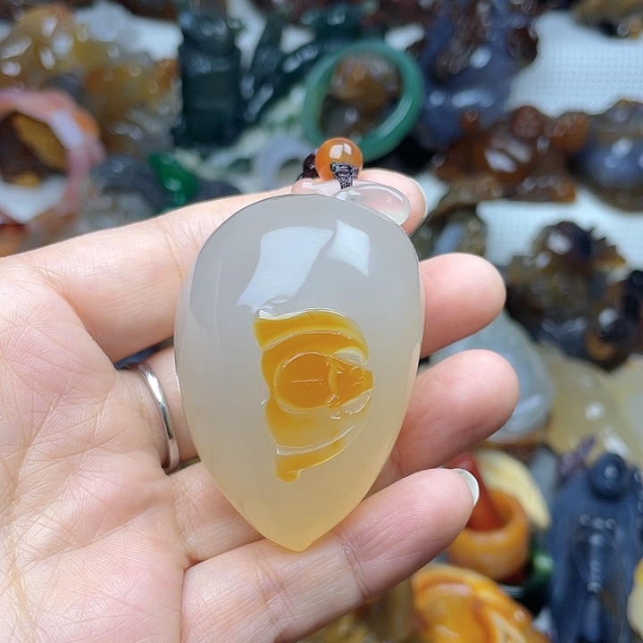 玛瑙/玉髓饰品未镶嵌