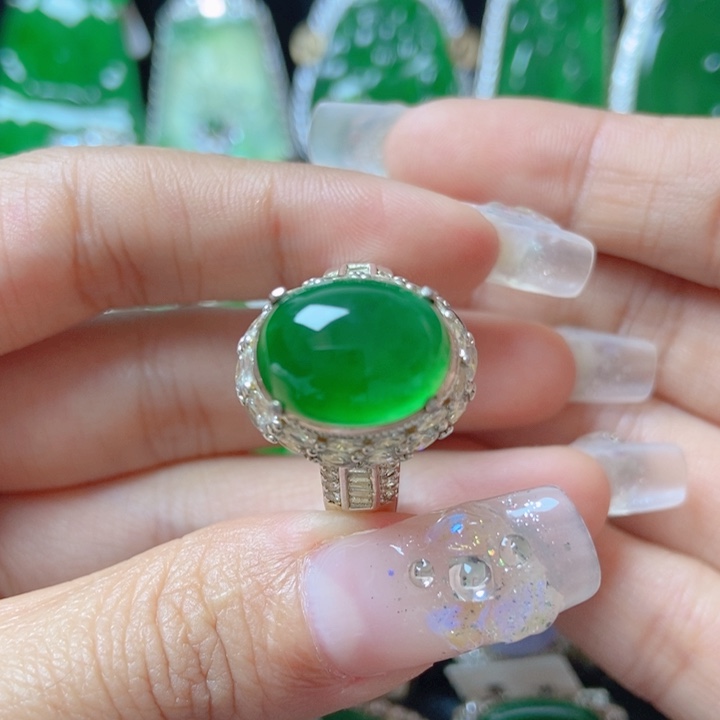 翡翠颈饰未镶嵌1687886 