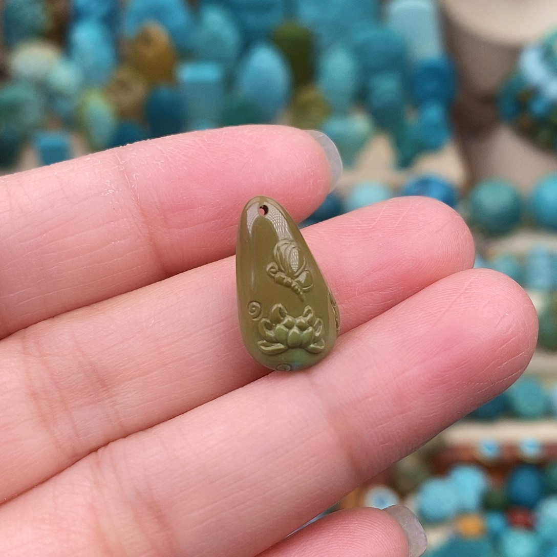 绿松石珠宝奇石未镶嵌