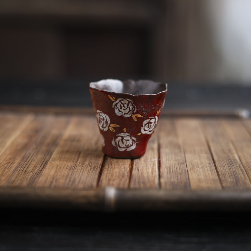 【九姐爱喝茶】炼陶-蕉白轩-玫瑰手捏杯-50ml（蕉白S0693）