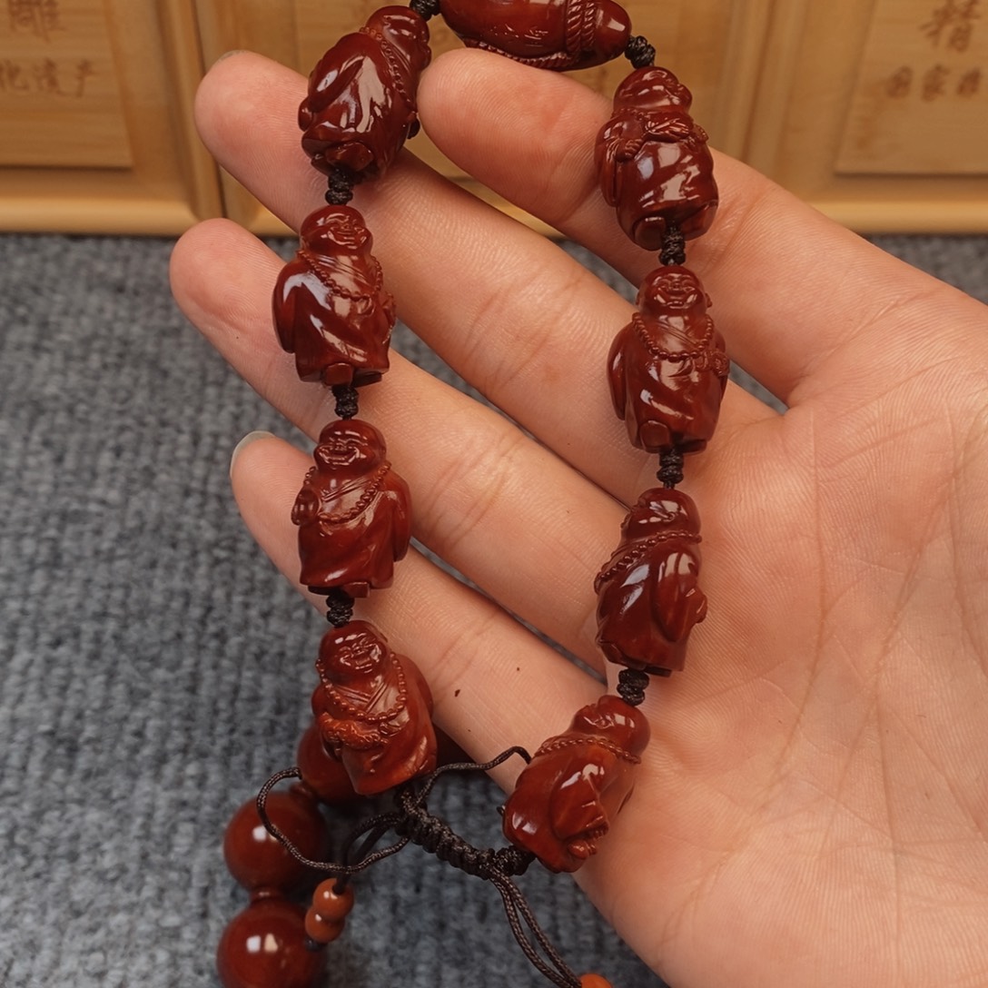 宝***哥橄榄核手串弥勒弥勒