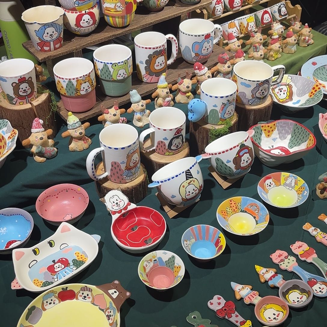 陶瓷陶瓷陶瓷摊位247