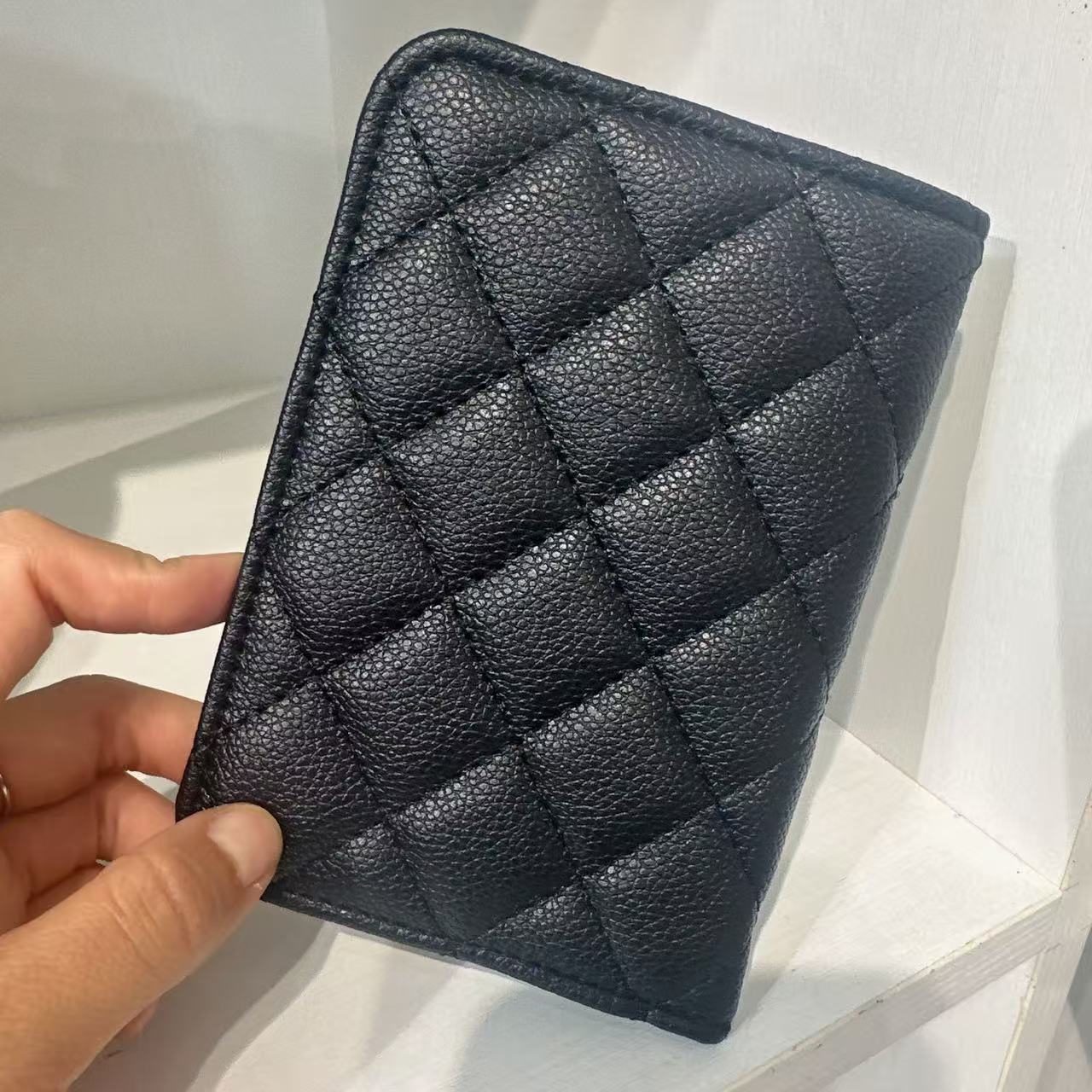 X（是香香）护照收纳包