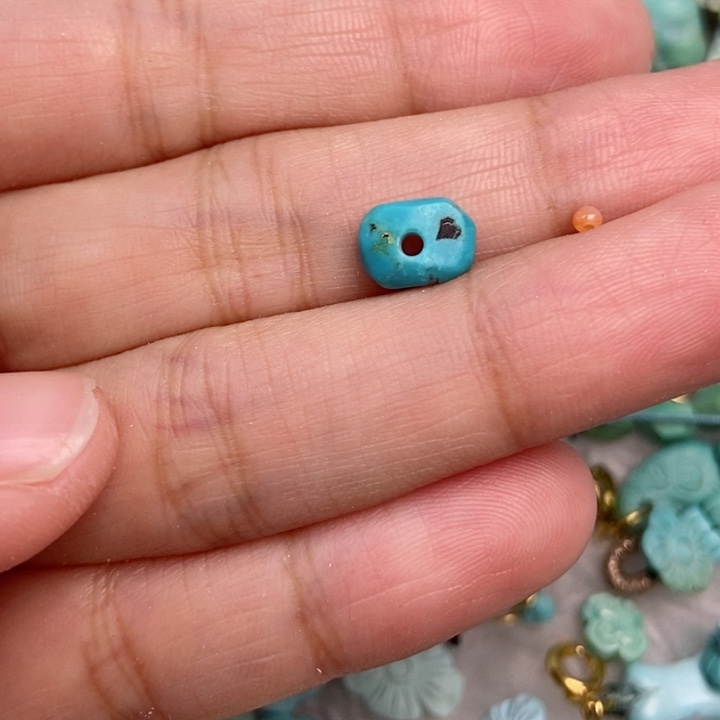 ৡ***ง南红玛瑙未镶嵌珠宝奇石