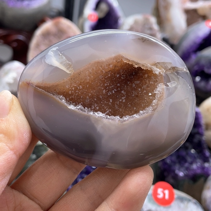 水晶摆件未镶嵌捡漏