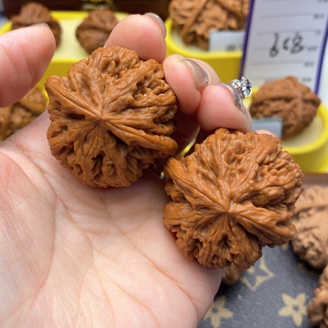 文玩核桃把件714号粗筋