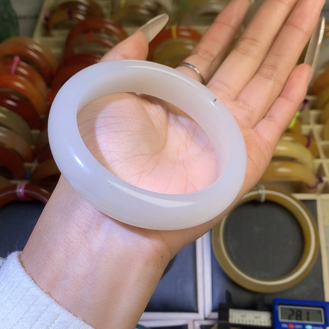 石英质玉（黄龙玉）未镶嵌手镯