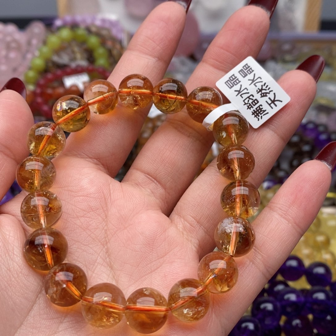 水晶手串未镶嵌一**尘黄塔晶39.1g