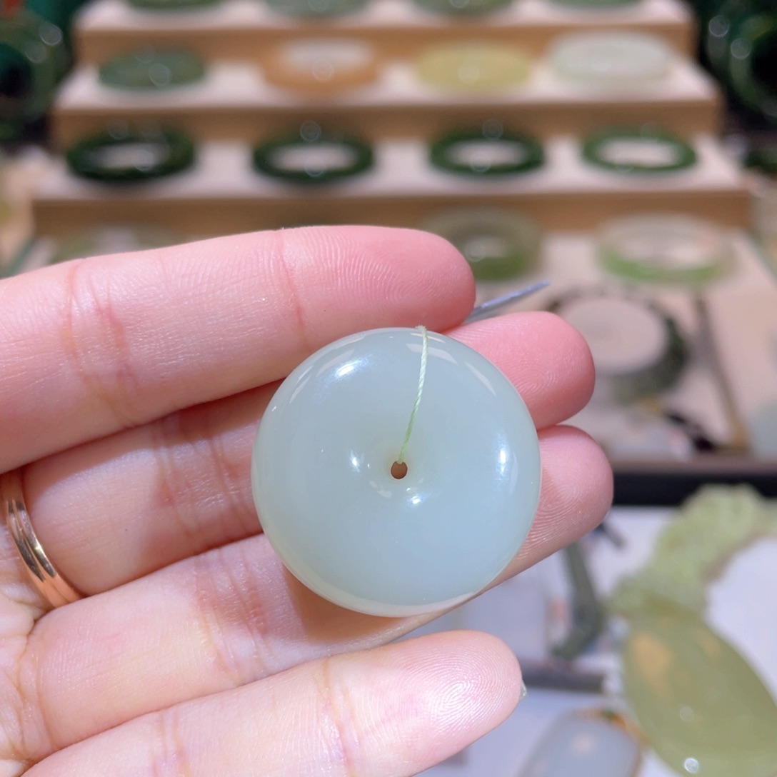 和田玉未镶嵌颈饰高品冰晴吊坠