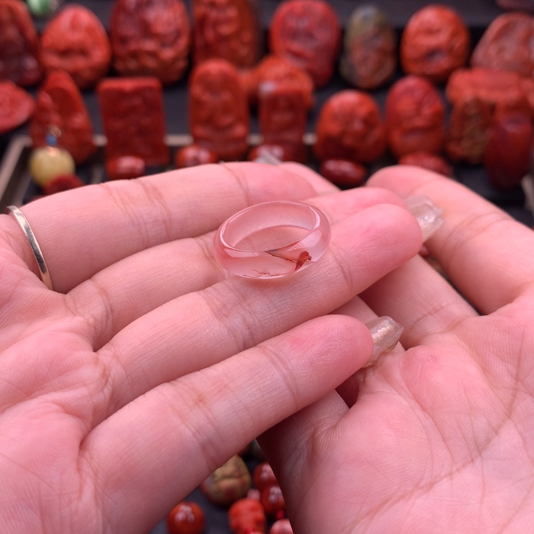 南红玛瑙南红川料冰飘跑环16.3mm未镶嵌