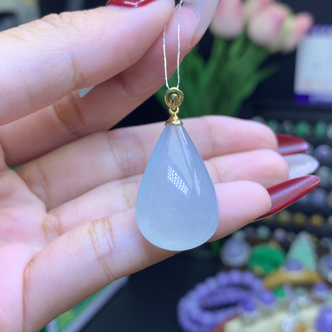 翡翠颈饰18K金镶嵌天然