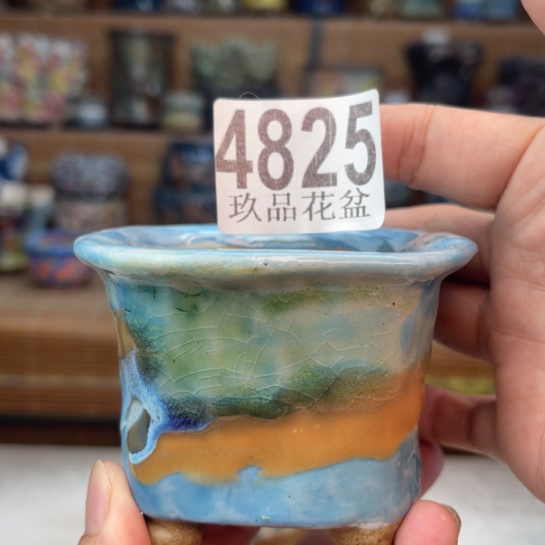 景德镇陶瓷手工花盆默认瑕疵