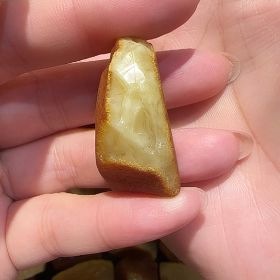 定制琥珀未镶嵌运*蜜蜡