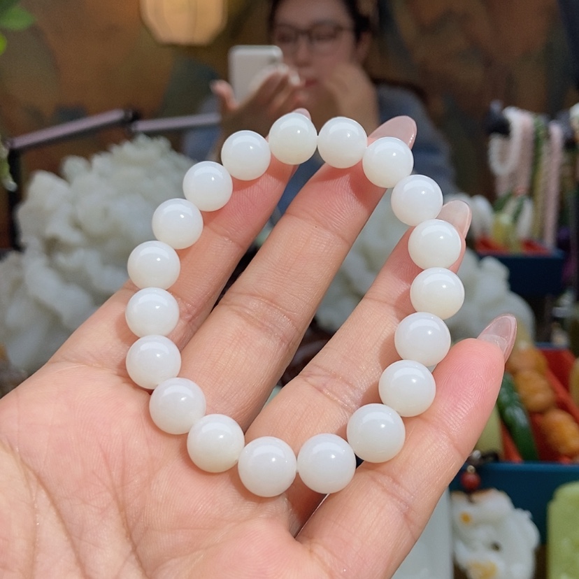 【闪购商品】未镶嵌手链和田玉