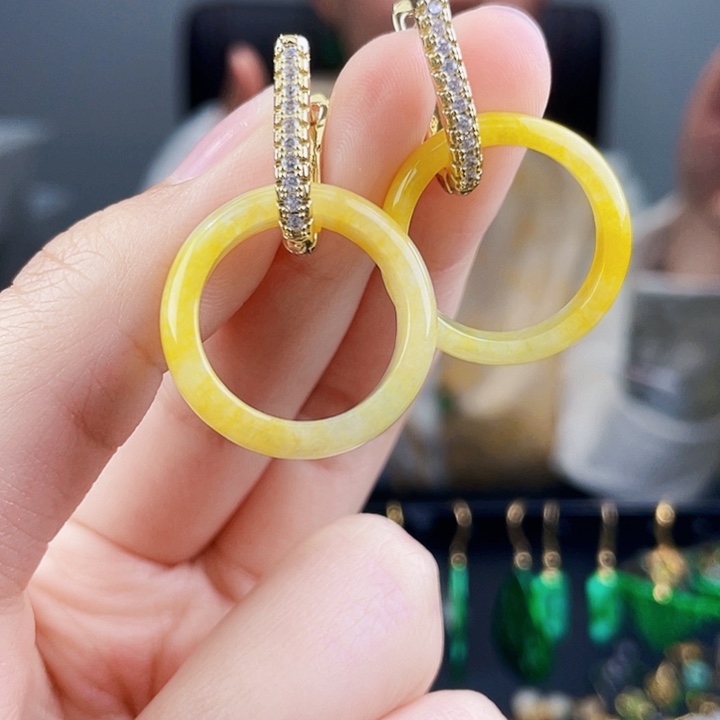 翡翠耳饰未镶嵌饰品