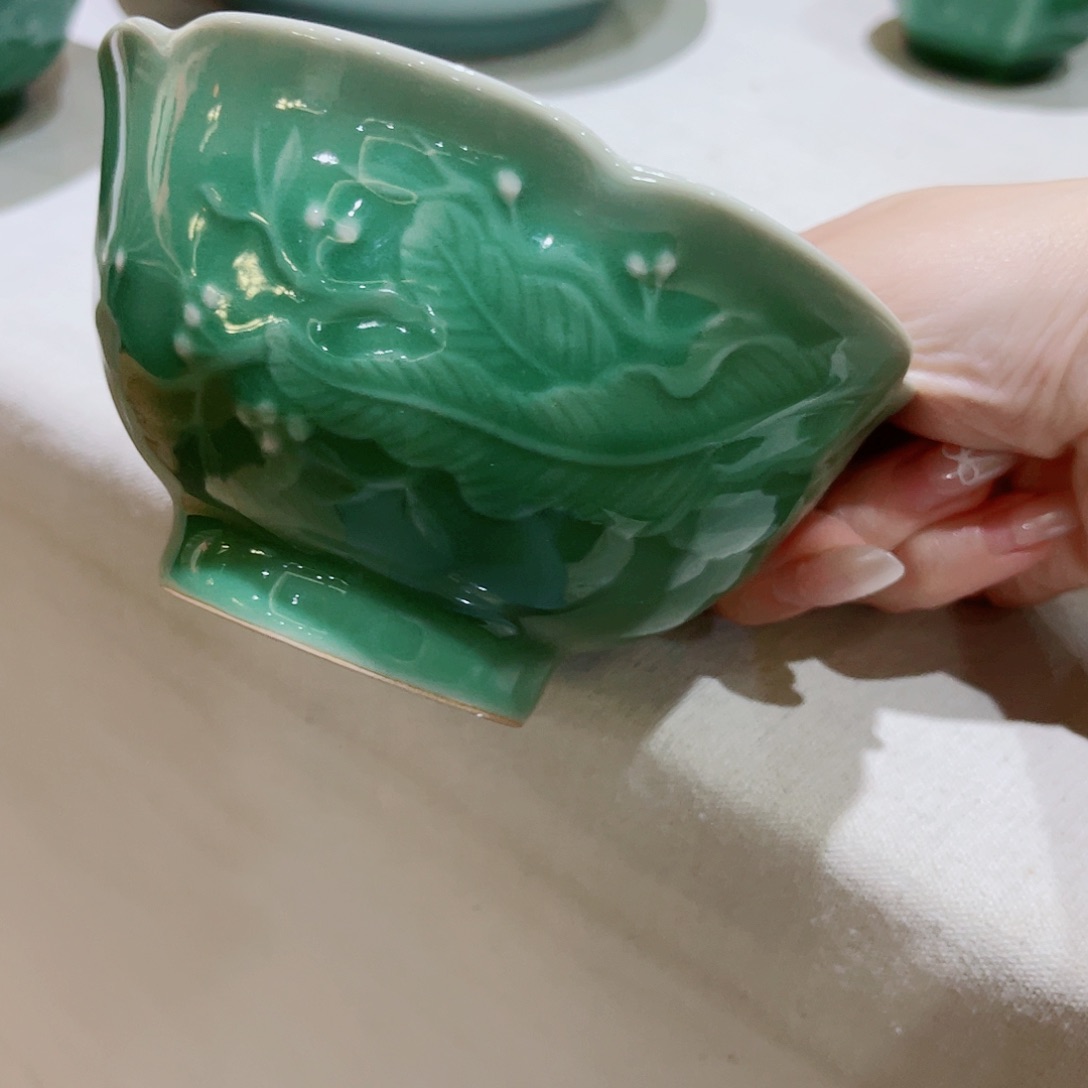 青瓷哈哈哈哈哈哈哈哈