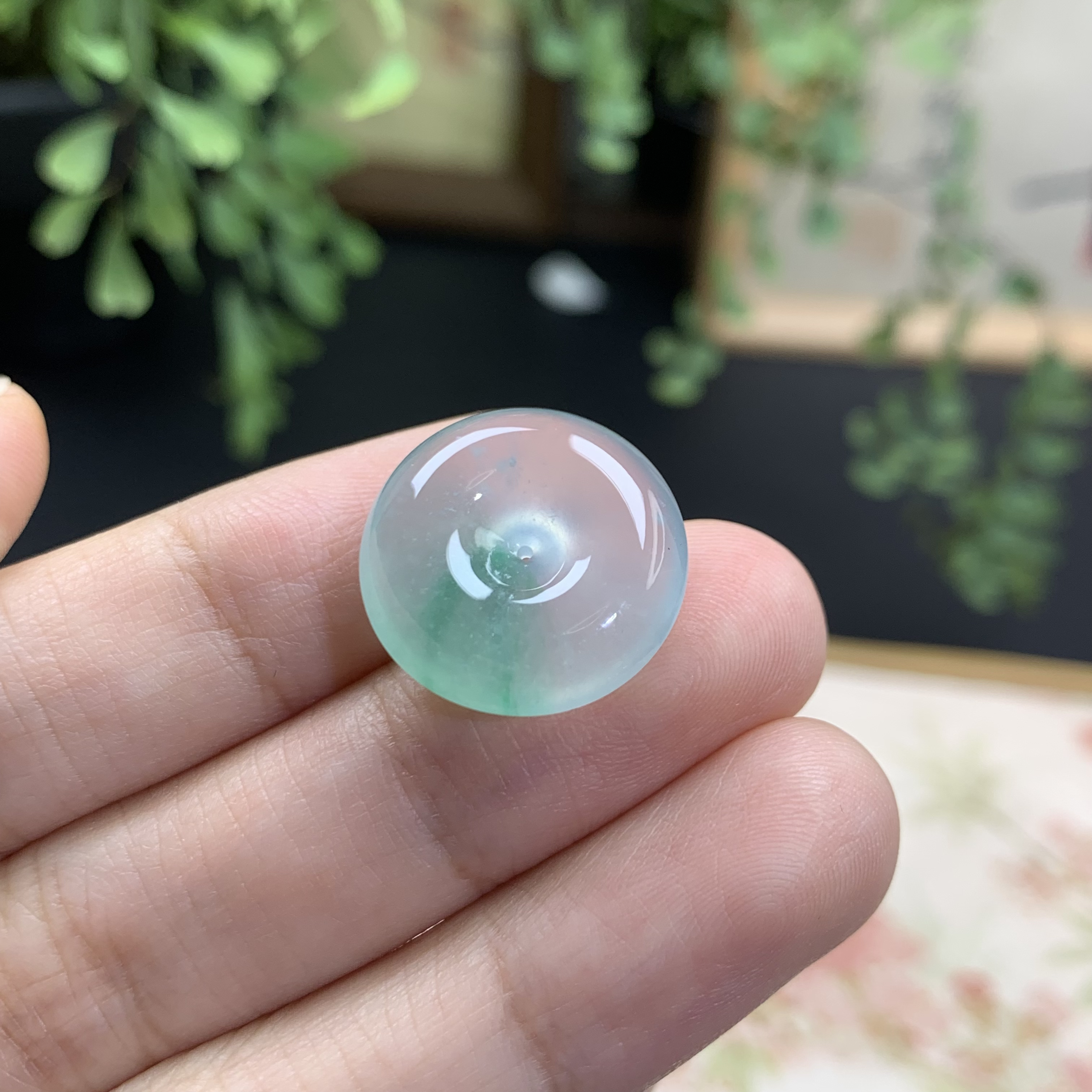 仙子翡翠冰种起光饱满厚装飘绿平安扣吊坠缅甸翡翠A货精致饱满厚