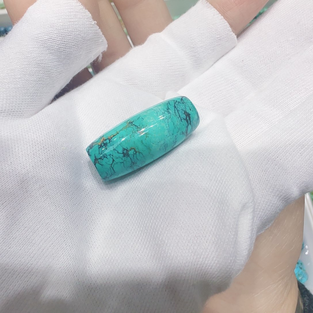 绿松石未镶嵌原矿绿松石