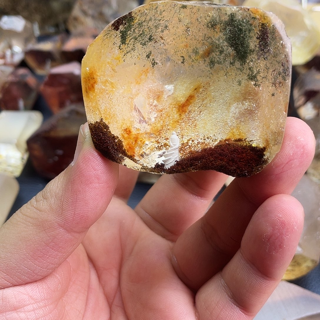 未镶嵌水晶珠宝半成品