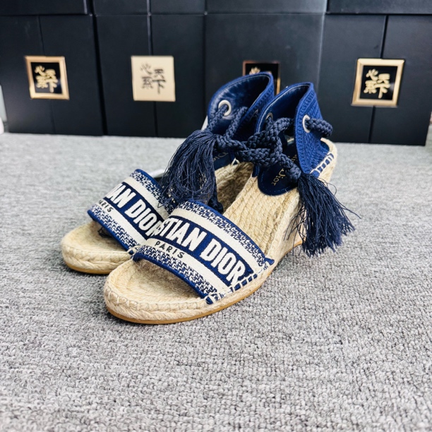 99新 DIOR/迪奥 早春提花刺绣渔夫草编绑带坡跟鞋37码ysc1618