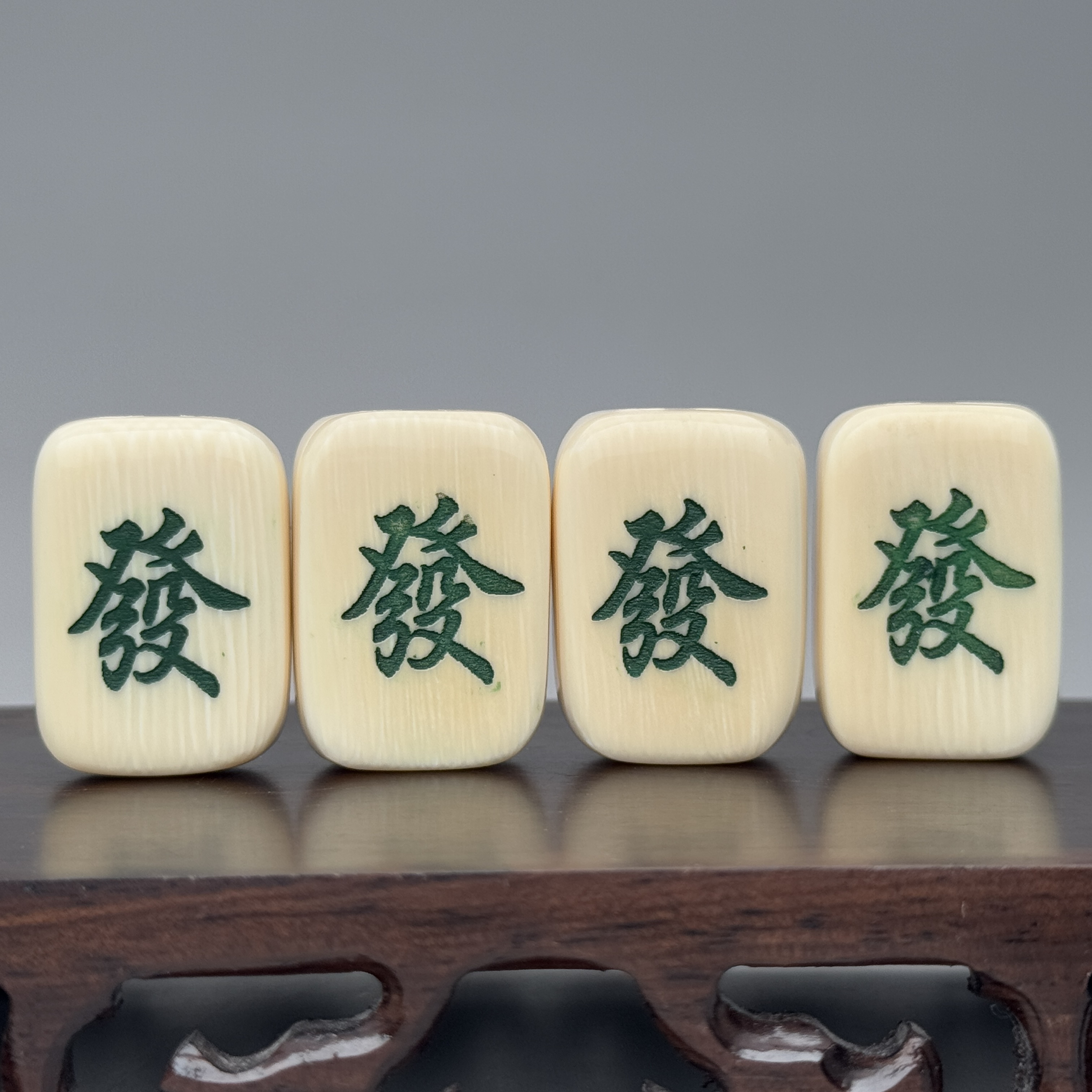 DEZHI/德志【發】30*21*8mm金黄原皮猛犸吊坠9g多样性发一K302
