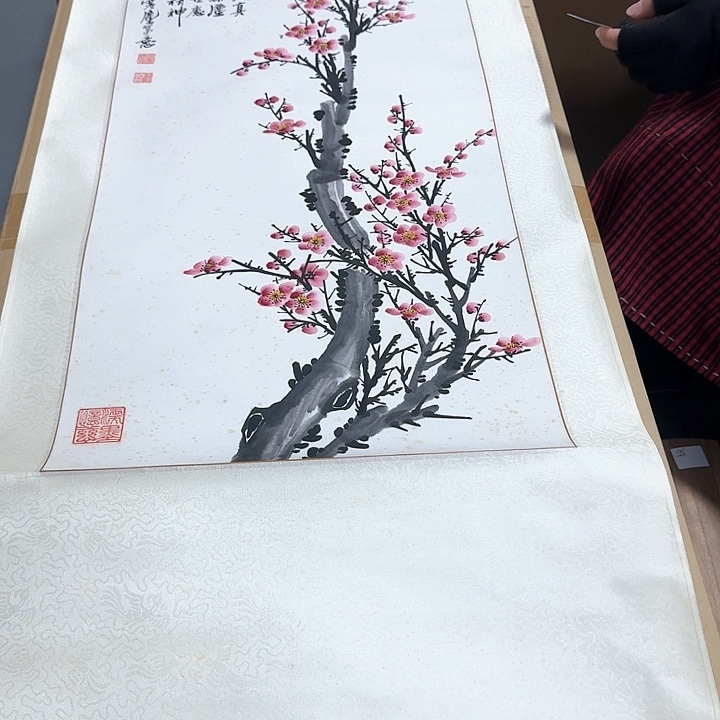 绘画加*哈哈。            
