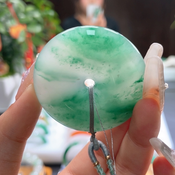 石英质玉吊坠(不含链)未镶嵌