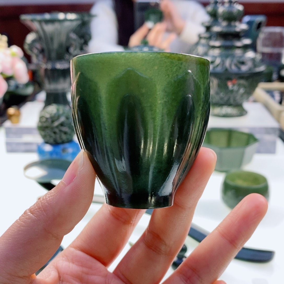 和田玉（青玉）挂件未镶嵌微瑕