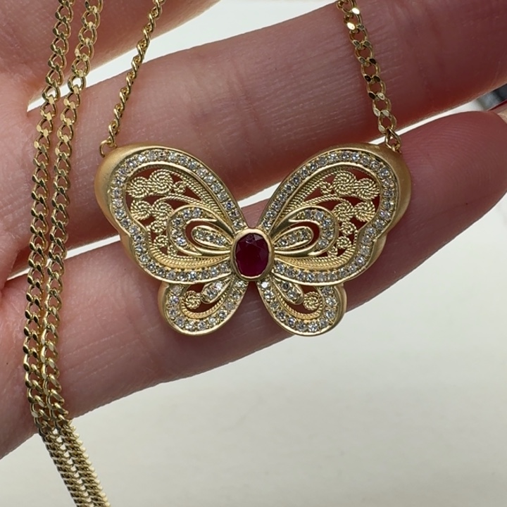 钻石颈饰18K金镶嵌成品