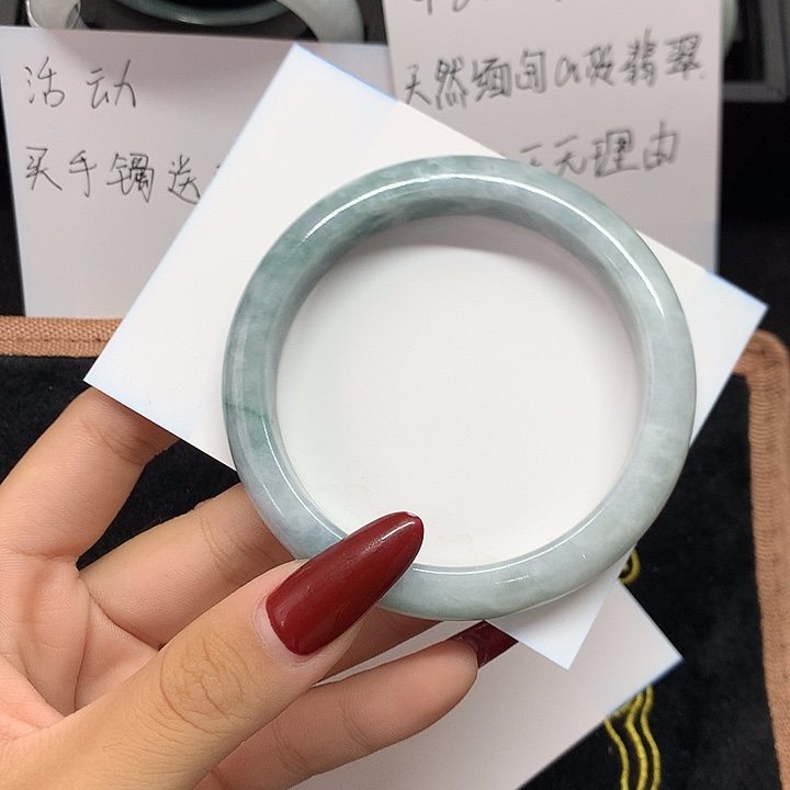 翡翠未镶嵌手镯缅甸a货翡翠手镯