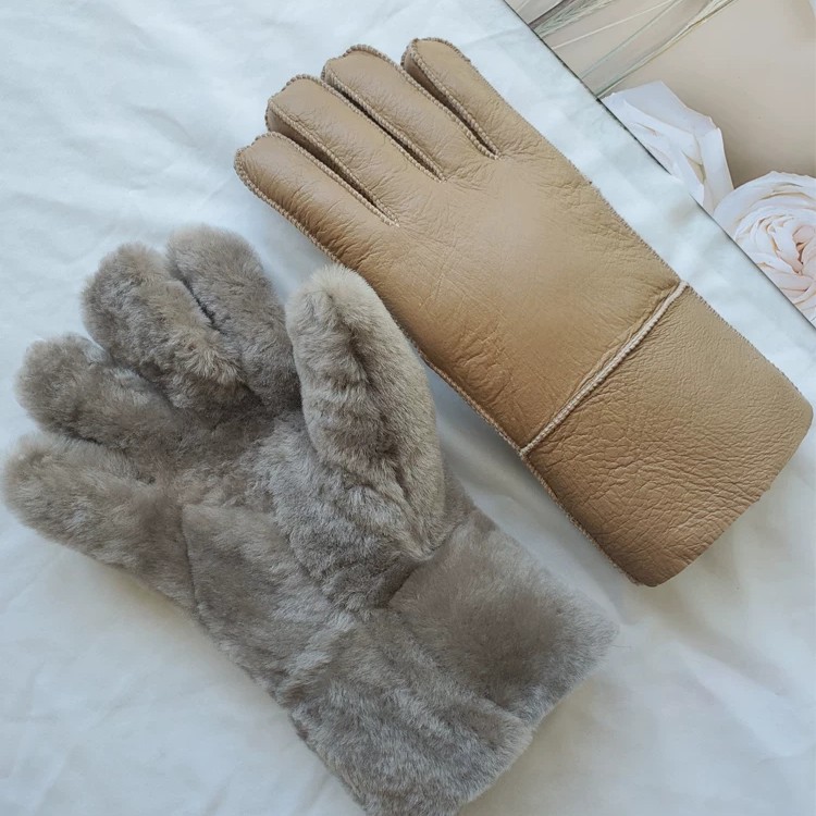 2025100%真羊皮冬季保暖时尚防风真皮毛一体手套防寒摩托车滑雪