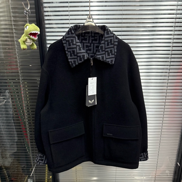 未使用 AMIPARIS Fendi lor 芬迪小怪兽 内衬老花羊毛夹克外套 