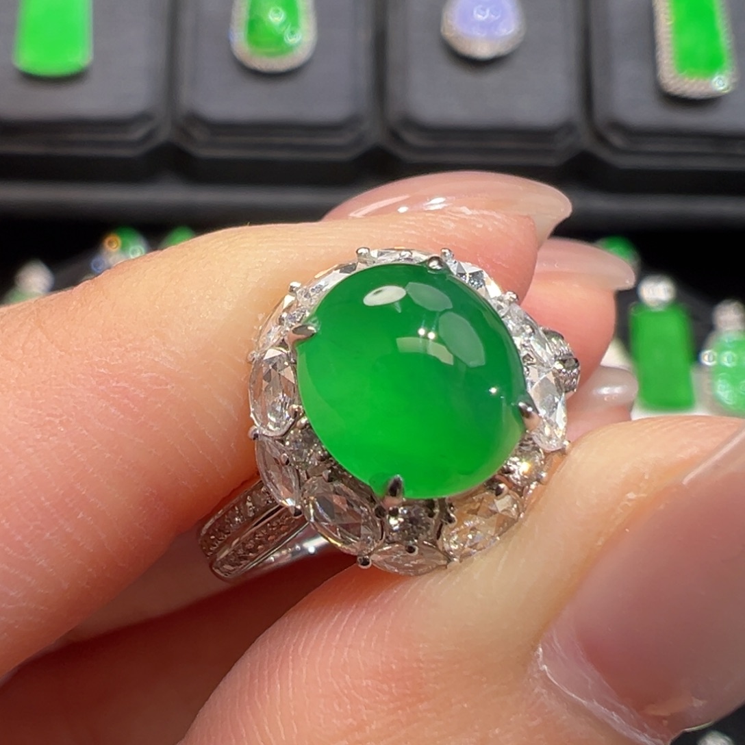 翡翠戒指18K金镶嵌收到货48小时鉴赏期