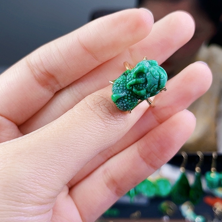 翡翠戒指银S925镶嵌饰品