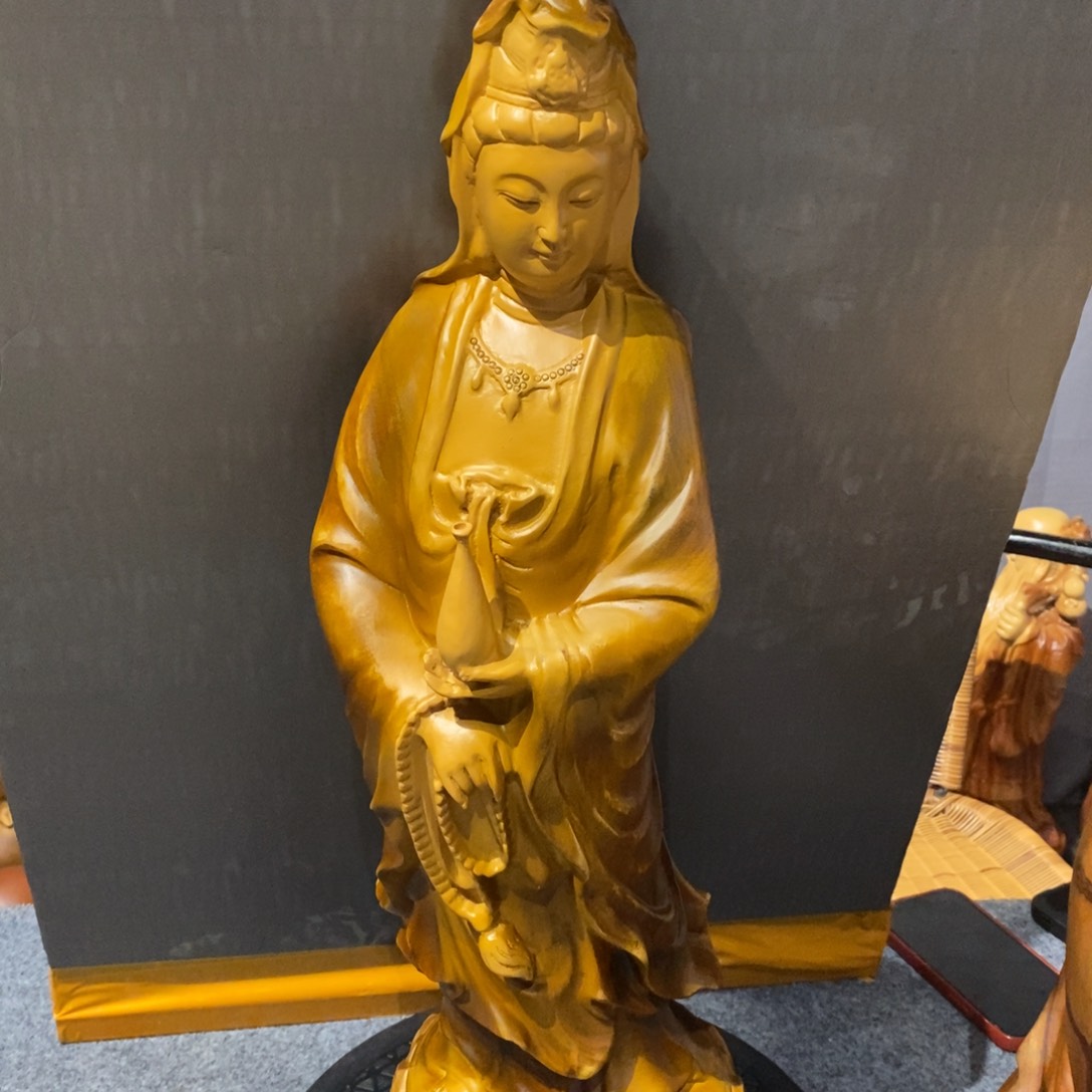 香樟木街*木制工艺品